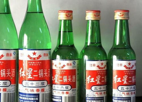 超市里这4种白酒,因太便宜无人问津,其实都是纯粮食酿的好酒