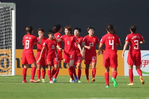 中国女足在亚洲杯中表现坚韧，但对阵日本全面处于劣势