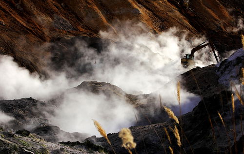 没有沉睡的火山 