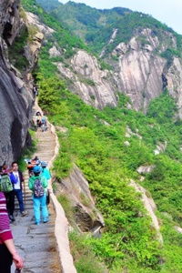 杭州1日游周边旅行团建 户外初级线路,徽杭轻松逛 