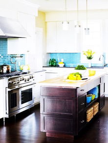 蓝色厨房瓷砖效果图