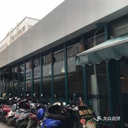 南宁市淡村附近免费停车场开小车到南宁市淡村海鲜市场停车放哪里好