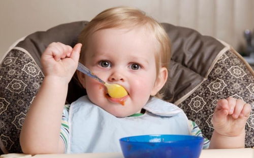 小孩不吃饭是什么原因？小朋友不爱吃饭的主要原因是什么