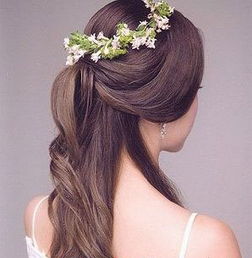 五款韩式温婉新娘发型 