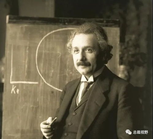 杨振宁100岁了,曾经还是爱因斯坦的同事