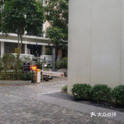 珠海市区哪个酒店有充电桩(珠海停车场免费充电点地址)