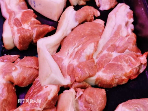 买猪腿肉时,挑前腿还是后腿 20年肉摊老板说漏嘴,记住别买错了