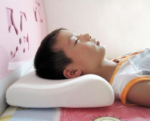 孩子从小睡觉不爱用枕头,身体会出现哪些问题 两大损害无法避免