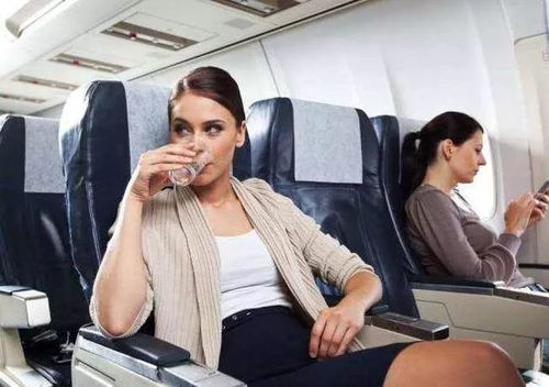 别看杂志 专家总结坐飞机的11个禁忌,也许有人早已盯上你