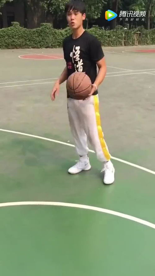 篮球 用水瓶训练你的球型 