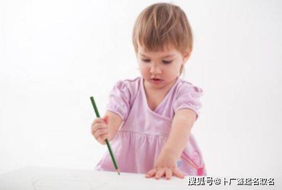 新生婴儿起名 姓杨的女孩子取什么名字