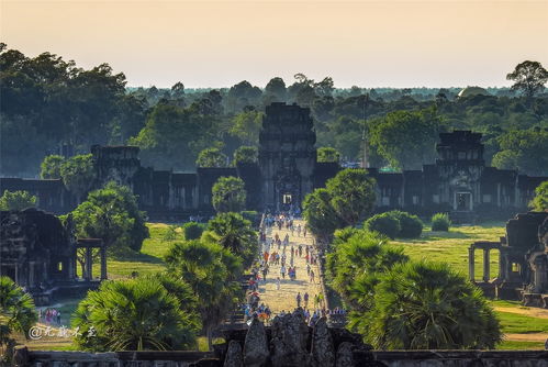 国王自称神王,1500万人耗时89年,建成世界最大庙宇