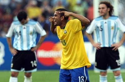 巴西得过美洲杯几次巴西历史上共拿过几次世界杯美洲杯的***