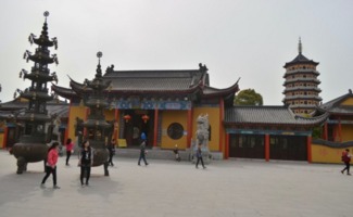 小孩可以去寺庙吗 为什么小孩不能去寺庙