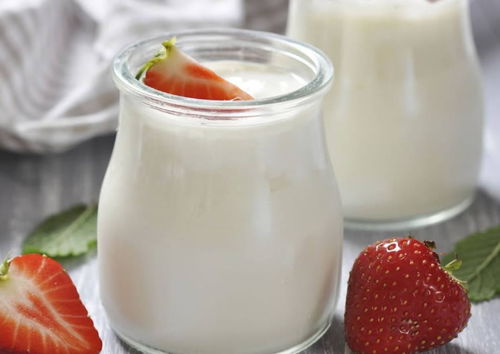 哺乳期喝酸牛奶的好处 哺乳期喝酸牛奶注意事项