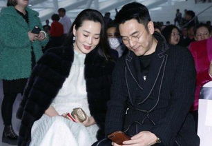 杜锋第二任老婆,杜锋和国家运动员妻子的状况：杜锋称自己不合格，妻子北京开店