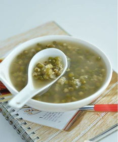 流感咳嗽有痰可以喝绿豆汤吗,感冒咳嗽吃绿豆粥好不好？