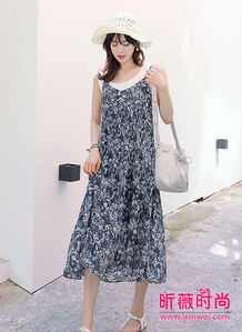 夏季时尚性感吊带裙搭t恤 韩国女孩都爱的减龄装 