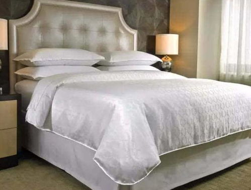 酒店床铺怎么弄好看 酒店床上被子怎么摆放好看