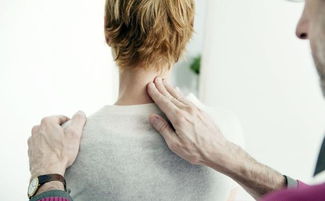 落枕了,脖子疼痛怎么办 5个方法或许能缓解痛苦