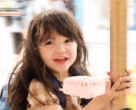 超人回来了 4岁小姑娘朴娜恩惊艳了韩网 