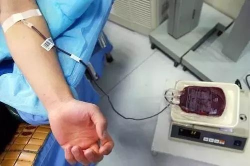 阜阳A B AB O型血全面告急 急需爱心献血,呼吁大家接力救人