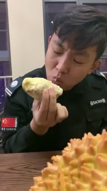 还有什么食物闻起来臭吃起来香的 