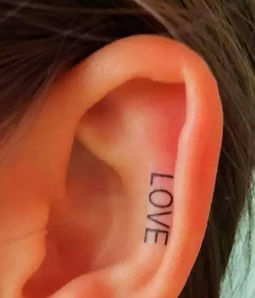你会喜欢在耳朵上纹身吗