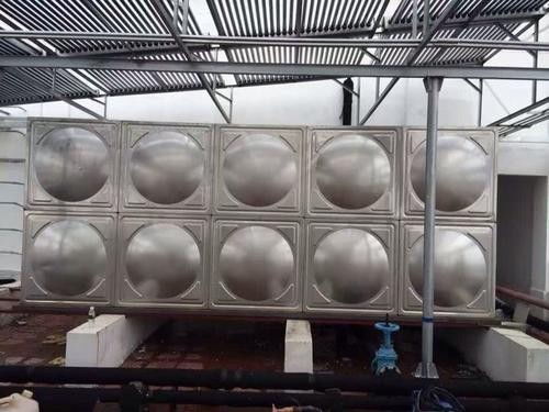 北京丰台区青塔专注不锈钢方形水箱现场安装