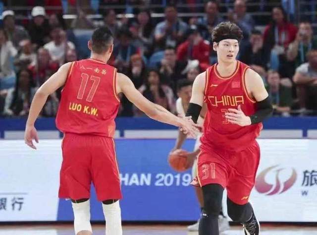 中国男篮对印度篮球直播