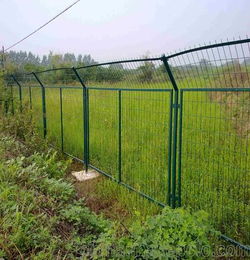 农场围栏网养猪用的护栏网养牛用的护栏网