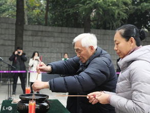 农村小伙变有钱,明明妻儿都有,算命先生却说他没儿子,无人送终 