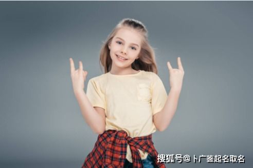 牛年女孩起名精选御姐气质,不同凡响的女宝宝名字