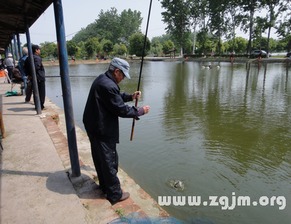 梦见钓鱼又跑了