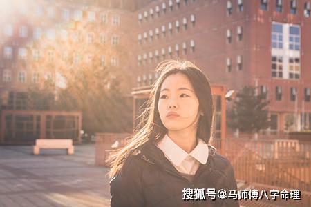 啥八字的女人爱情越来越好