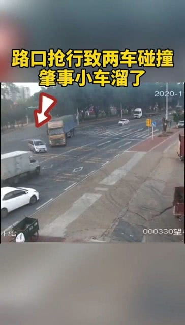 小车互相刮擦算谁的责任怎么赔付(停车场内两车剐蹭责任认定标准)