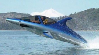 美国土豪的仿生潜艇被军方看上,外形酷似鲨鱼,能跃出水面四米高