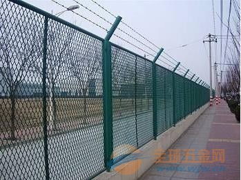 供应公路防护网 铁道铁路防护网 隔离网等护栏网 