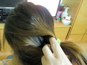 2款韩式淑女盘发发型扎法 简单大气的盘发发型