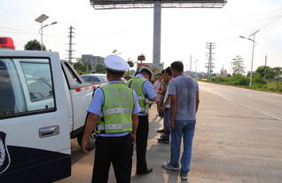 平南一驾考学员开私家车到考试场练车,被罚款1500元,还要扣留机动车