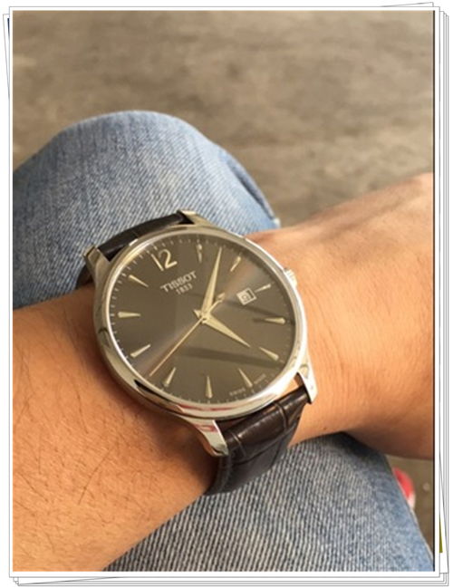 哪个app卖高仿手表,精仿美度表在哪里有卖的？求推荐！