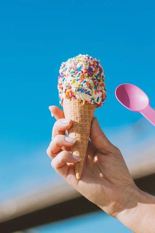 夏天不知道该选什么口味的冰淇淋 不如参考下你的星座吧