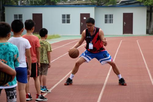 学校带娃 合肥这些学校,暑假免费托管