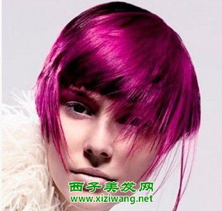 女生紫红色发型图片大全 轻松变靓丽女生