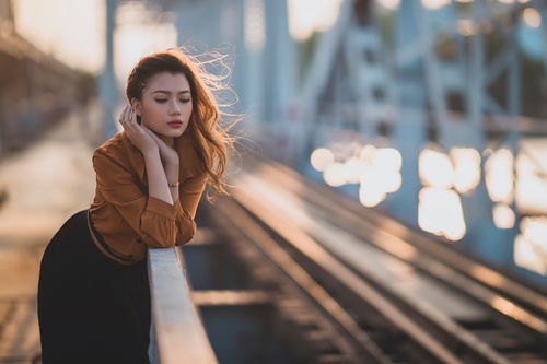 原来, 靠自己 才是女人的底气,嫁得再好也别弄丢了