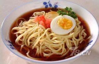 久焖提督私房面开店 轻取食客芳心 