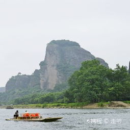 打卡龙虎山仙水岩的游玩指南是什么 (龙虎山风景区停车场收费标准最新)