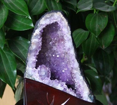 紫水晶洞的寓意是什么