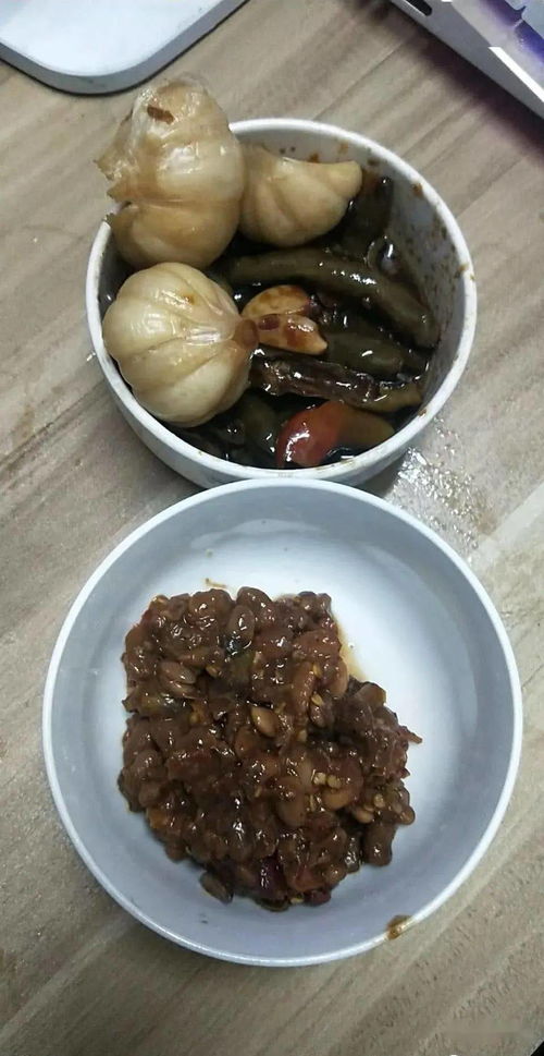 酱豆子