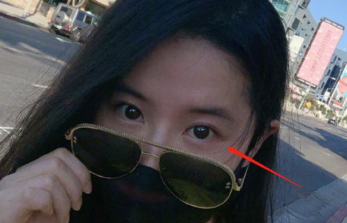 33岁刘亦菲连发两组自拍,前置镜头下的无修图,眼部状态成焦点